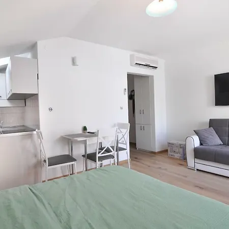 Helen Apartment Icici